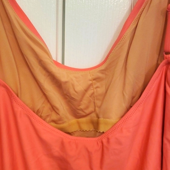 NWT J Crew Womens Scoopneck One Piece Swimsuit pink Size 22 BF162 - Picture 7 of 12